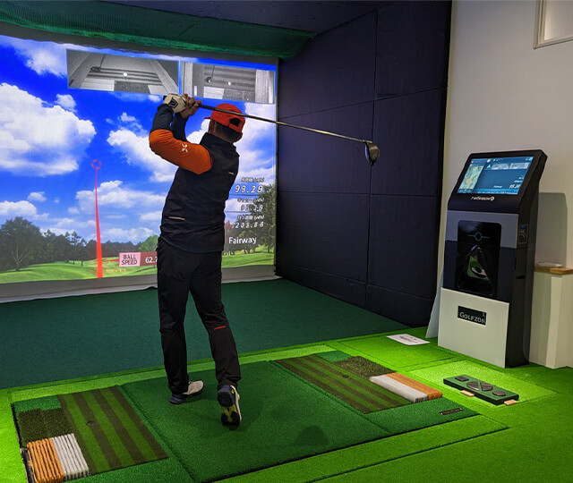 YAMATO STUDIO GOLF 最新式シミュレーター 室内ゴルフ練習場